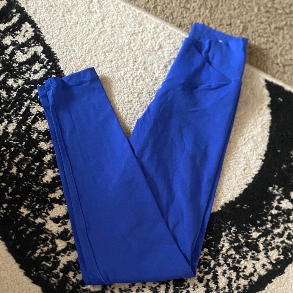Offline crossover legging
